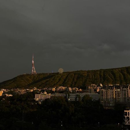 Panorama Khiliani Daire Tiflis Dış mekan fotoğraf