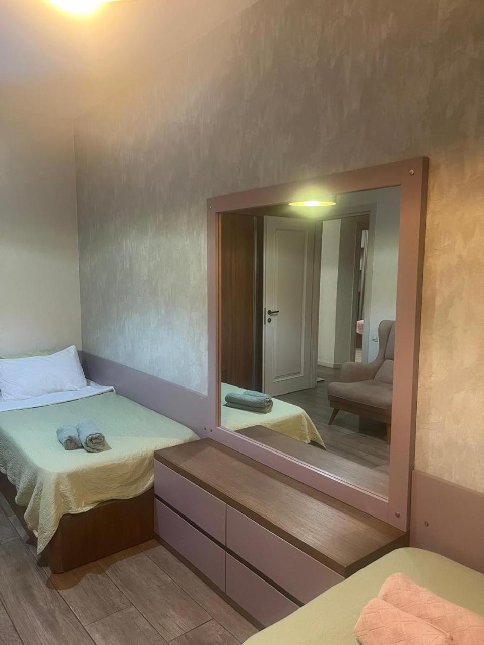 Panorama Khiliani Daire Tiflis Dış mekan fotoğraf